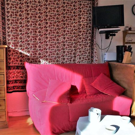 Studio Cosy A Risoul 1850 - 4 Couchages, Pied Des Pistes, Parking, Balcon - Fr-1-330-543 Eksteriør bilde