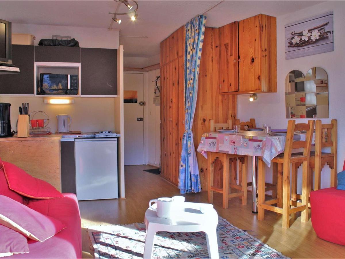 Studio Cosy A Risoul 1850 - 4 Couchages, Pied Des Pistes, Parking, Balcon - Fr-1-330-543 Eksteriør bilde